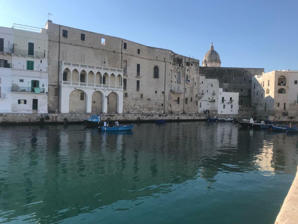 فيلا Hellen House مونوبولي المظهر الخارجي الصورة